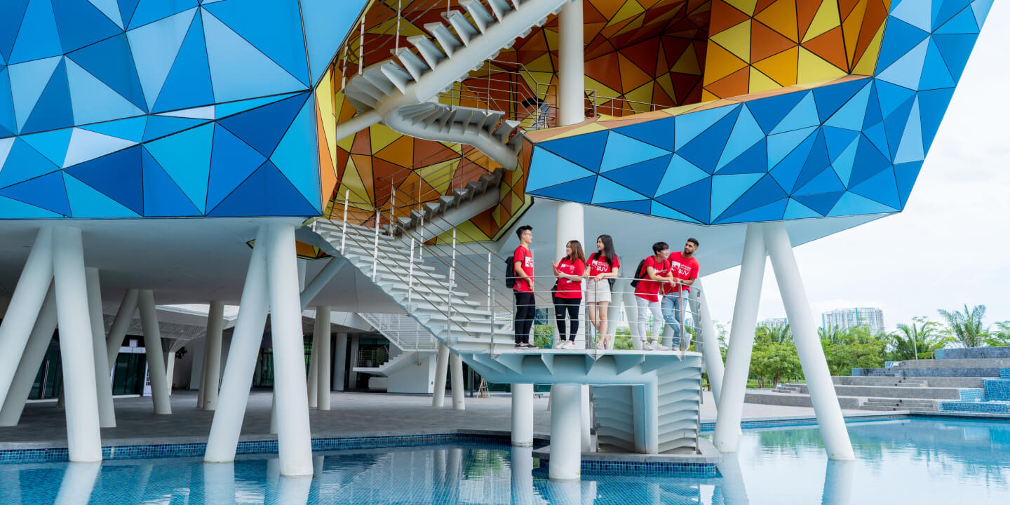 Du học Anh ngay tại Việt Nam – Chương trình Đại học tại BUV (British University Vietnam)